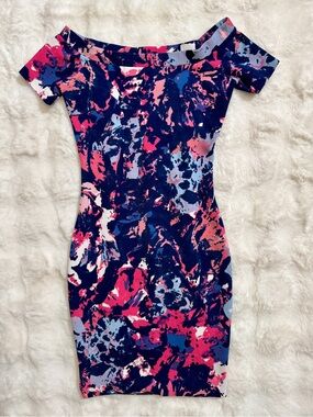 Design Lab Lord & Taylor Abstract Bodycon Mini Dress Size XS NWOT